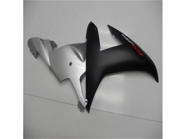 2002-2003 Silver Black Yamaha YZF R1 Motorbike Fairings 2002-2003 Silver Black Yamaha YZF R1 Motorbike Fairings
