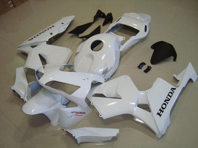 2003-2004 White Black Decal Honda CBR600RR Motorbike Fairings 2003-2004 White Black Decal Honda CBR600RR Motorbike Fairings