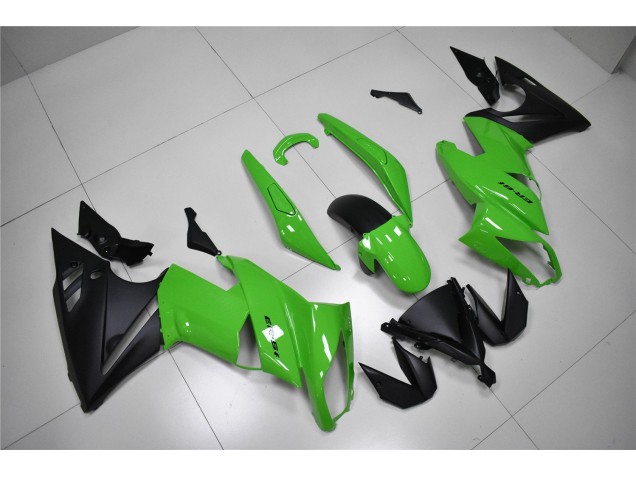 2009-2011 Green Black Kawasaki EX650 Replacement Motorcycle Fairings 2009-2011 Green Black Kawasaki EX650 Replacement Motorcycle Fairings