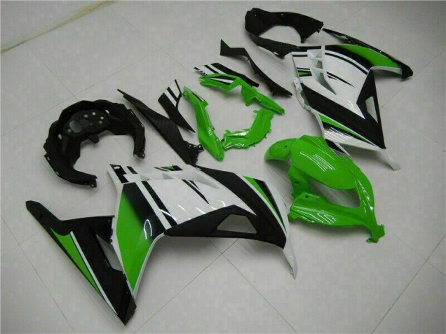 2013-2016 Green Black Silver Kawasaki EX300 Moto Fairings 2013-2016 Green Black Silver Kawasaki EX300 Moto Fairings